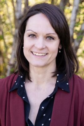 Photo of Monica Anderson