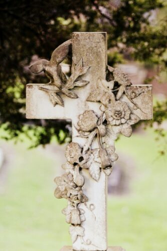 Coping with Grief: Grieving Together with Your Spouse 3
